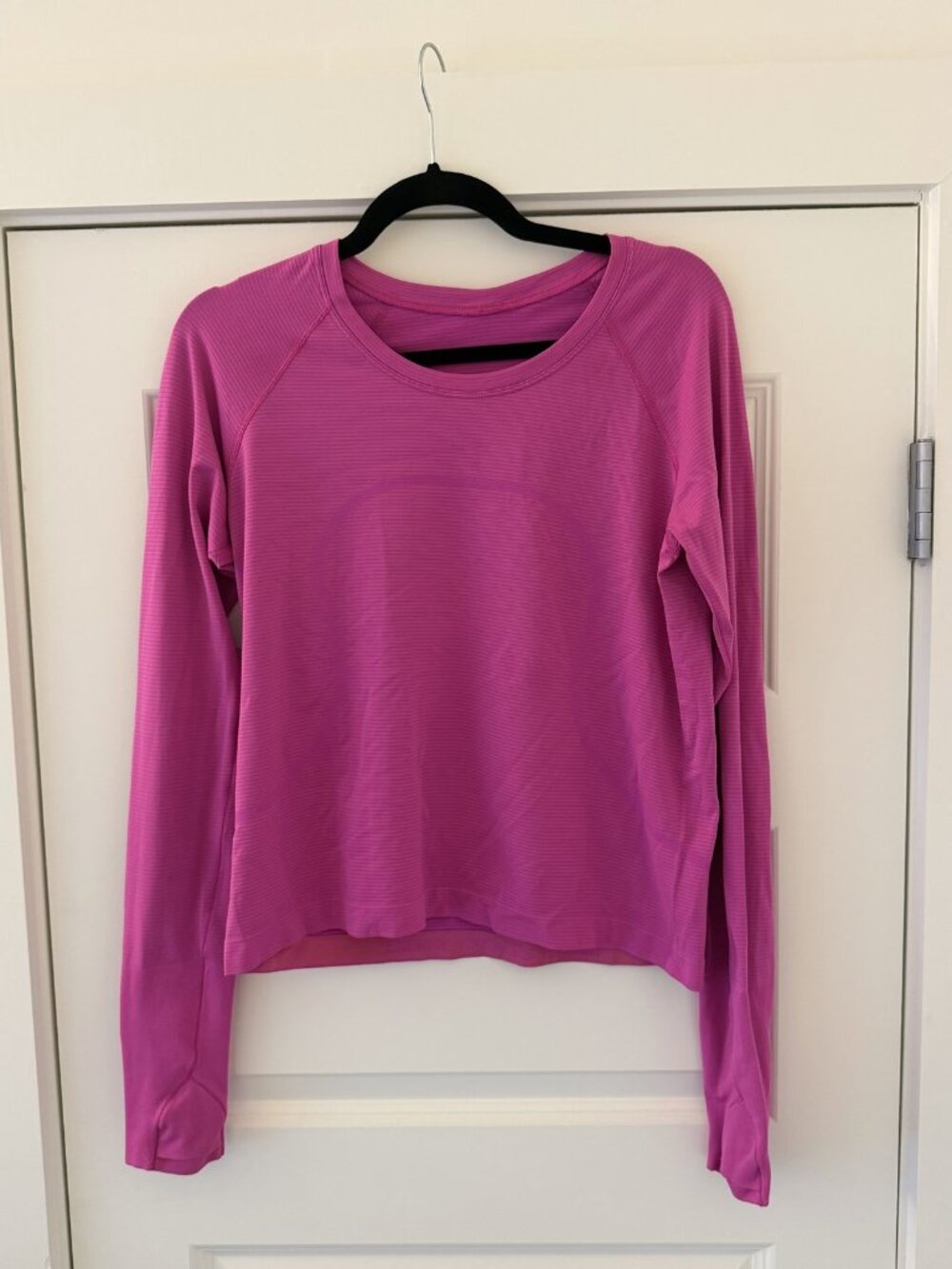 Lululemon Swiftly Tech Long-Sleeve Shirt 2.0, Waist Length, Size 10